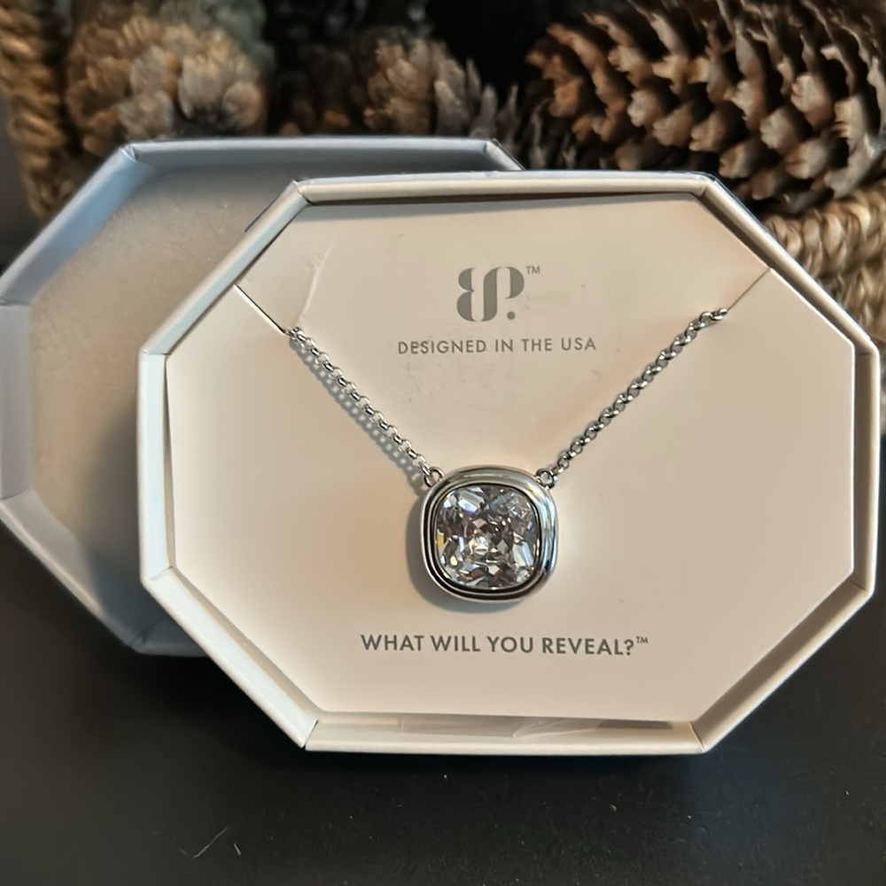 Bomb Party Silver Necklace with Sparkling Crystal Pendant
